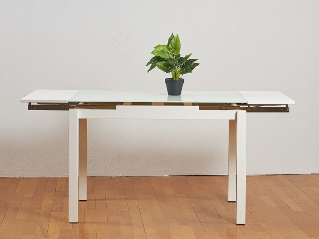Τραπεζαρία White