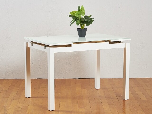 Τραπεζαρία White